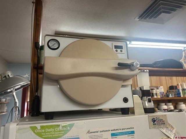 More Photos Of 13244 Highway 65, Eckert Veterinarian Kennel For Sale