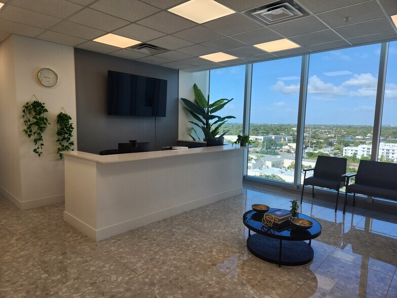 More Photos Of 2820 NE 214th St, Aventura Loft Creative Space For Sale