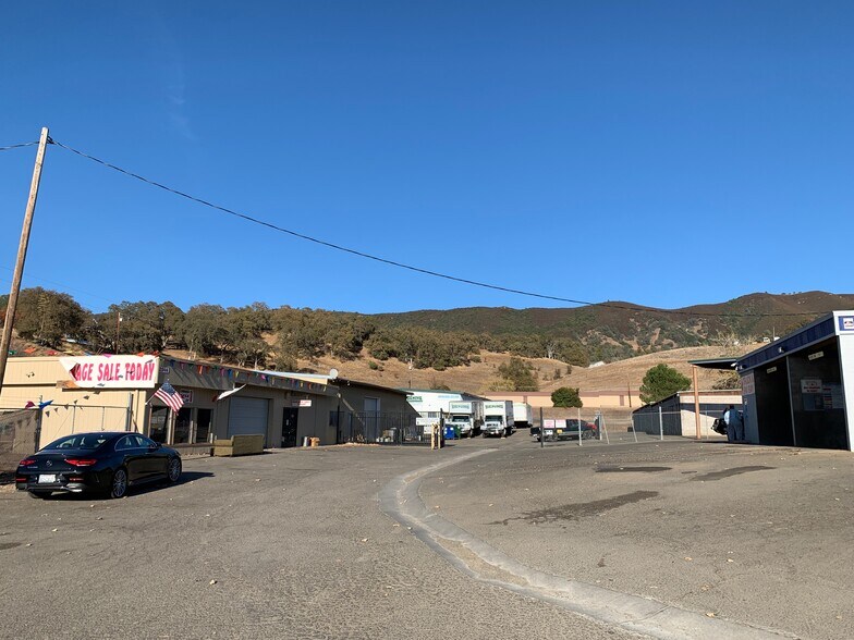 More Photos Of 2544 E State Hwy 20, Nice Self Storage For Sale