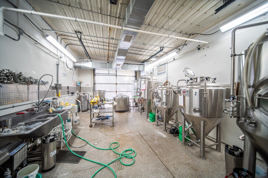 More Photos Of 202 2nd Ave SW, Kasson General Retail For Sale