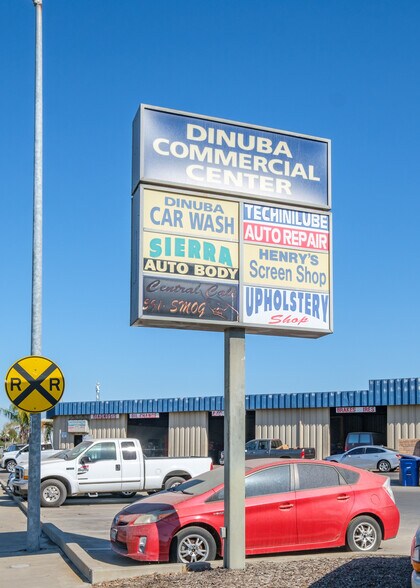 More Photos Of 281 W Merced St, Dinuba Freestanding For Sale