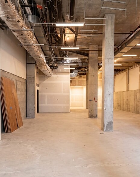 More Photos Of 45-67 Davis St, Long Island City Apartments For Lease