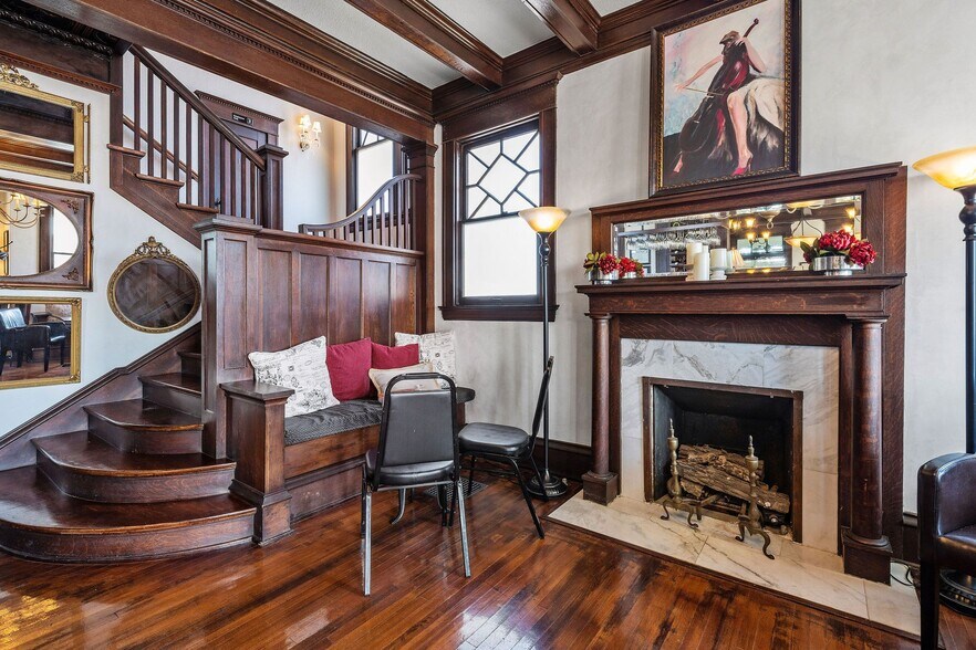 More Photos Of 312 N Central Ave, Cameron Restaurant For Sale