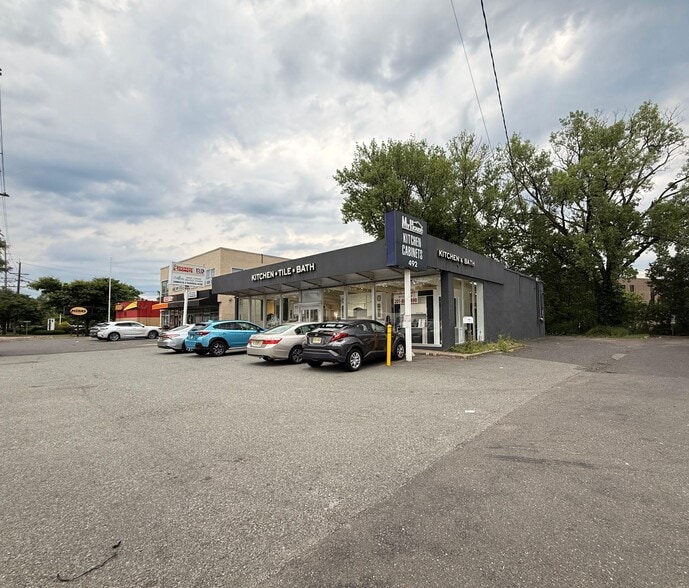 Primary Photo Of 492 N Route 17, Paramus Freestanding For Lease