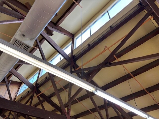 More Photos Of 2120 E Powell Blvd, Gresham General Retail For Sale