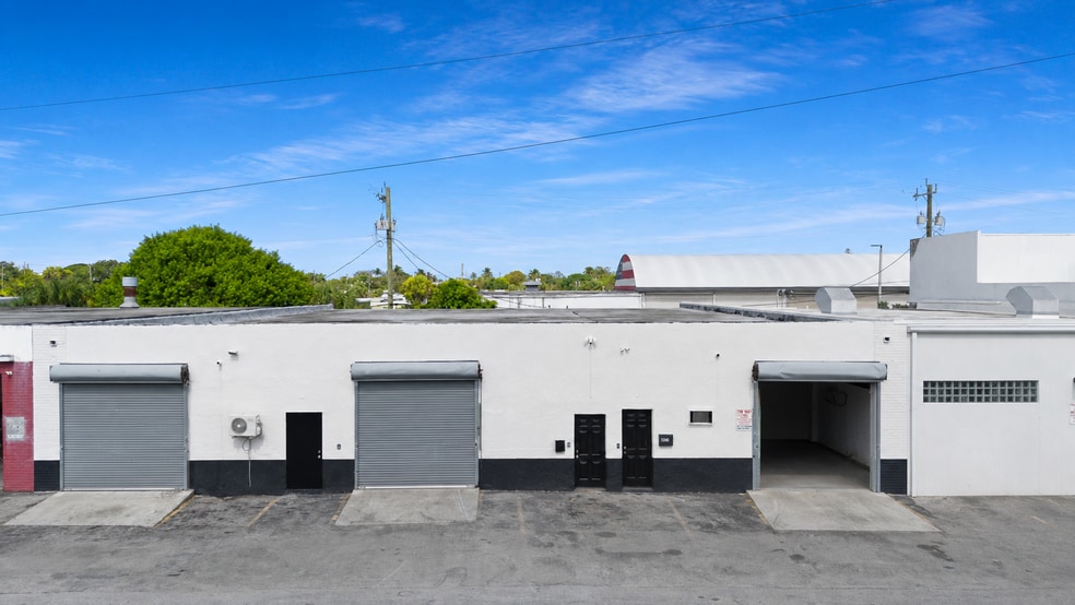 Primary Photo Of 825 NW 8th Ave, Fort Lauderdale Warehouse For Sale