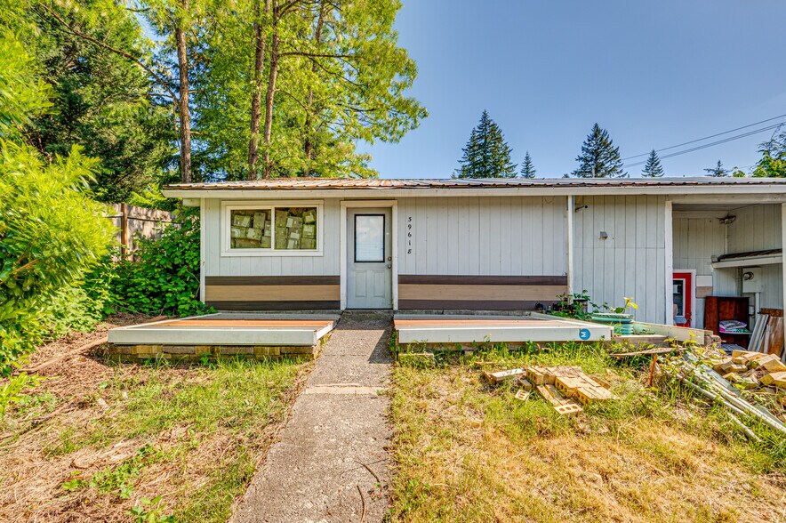 More Photos Of 39618 NE 216th Ave, Amboy Freestanding For Sale