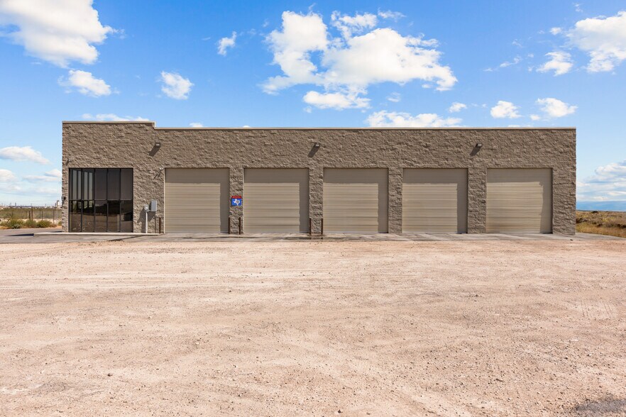 More Photos Of 1881 S Redline Ave, Odessa Industrial For Sale