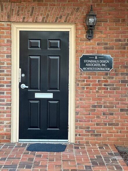 More Photos Of 1849 Peeler Rd, Dunwoody Medical For Lease