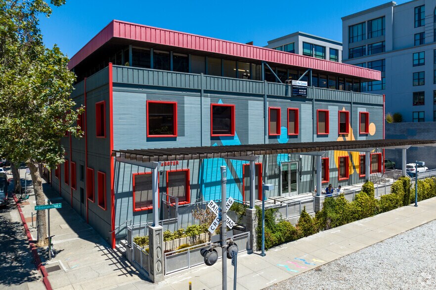 Primary Photo Of 100 Webster St, Oakland Office For Lease
