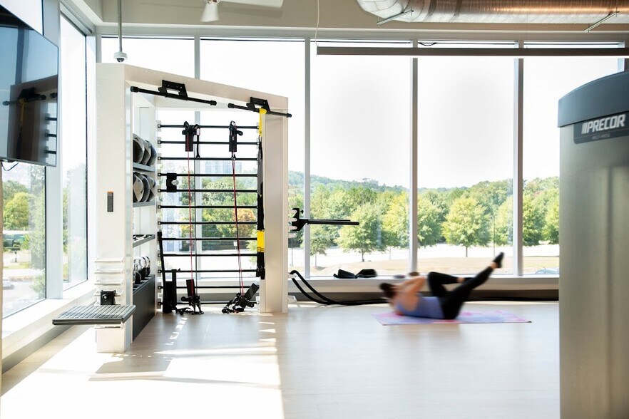 More Photos Of 3300 Riverwood Pky SE, Atlanta Office For Lease