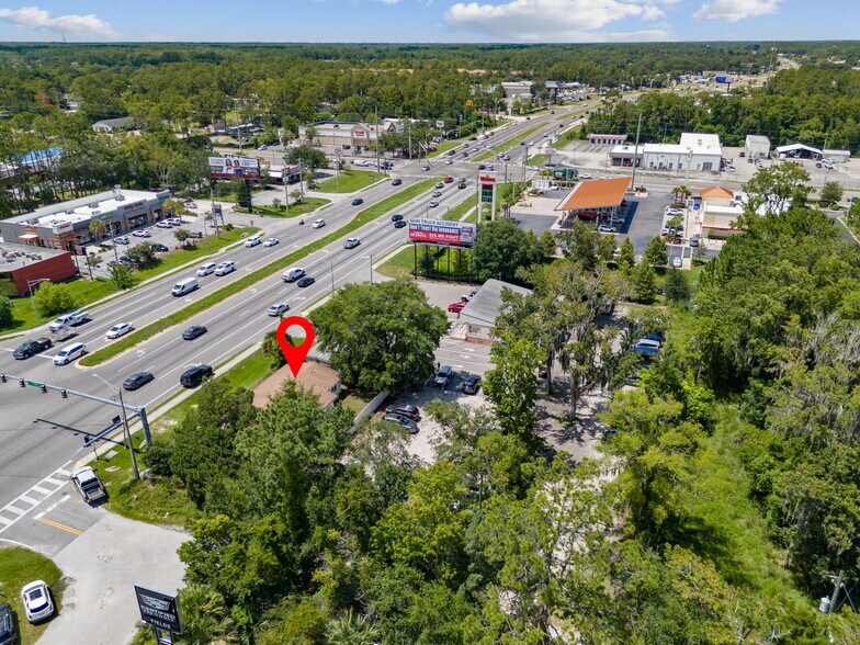 More Photos Of 7957 Blanding Blvd, Jacksonville Office Residential For Lease