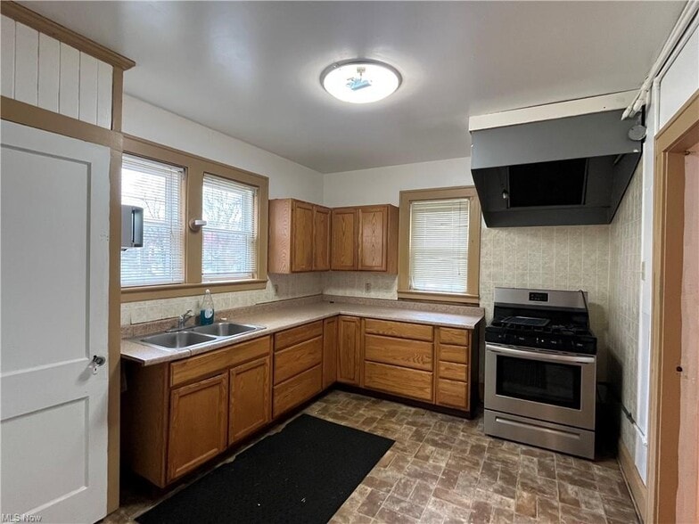 More Photos Of 4125 Station Ave, Ashtabula Shelter For Sale