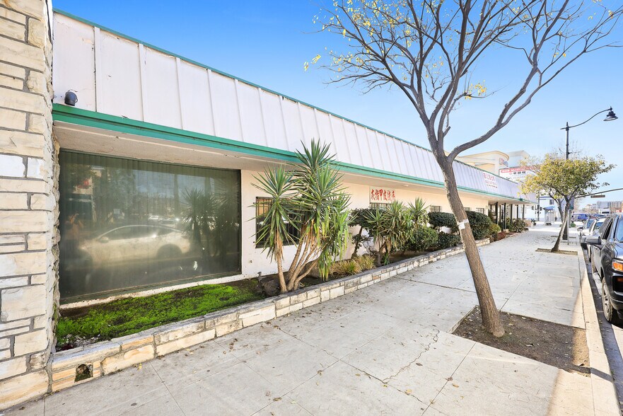 More Photos Of 810 E Valley Blvd, San Gabriel Land For Sale