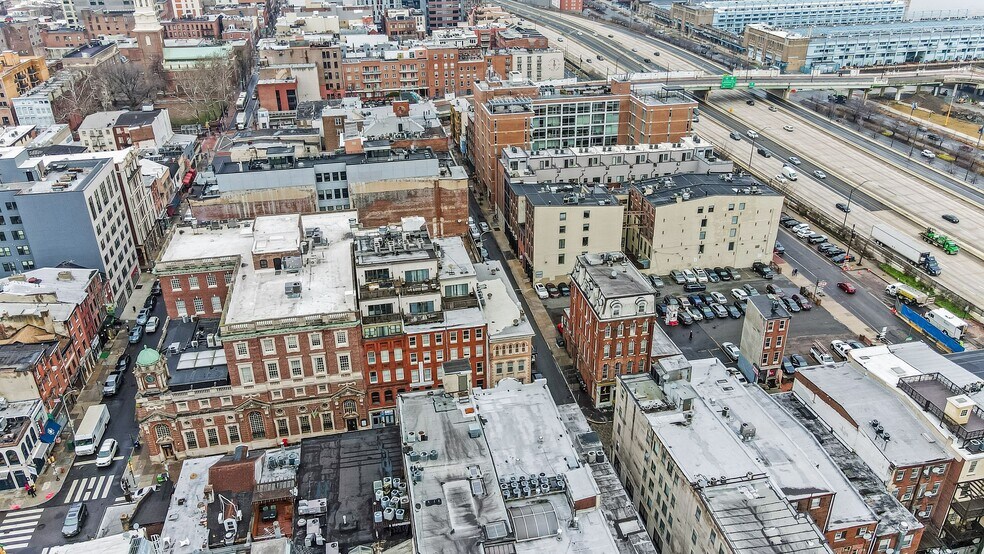 More Photos Of 115 Chestnut St, Philadelphia Office For Lease