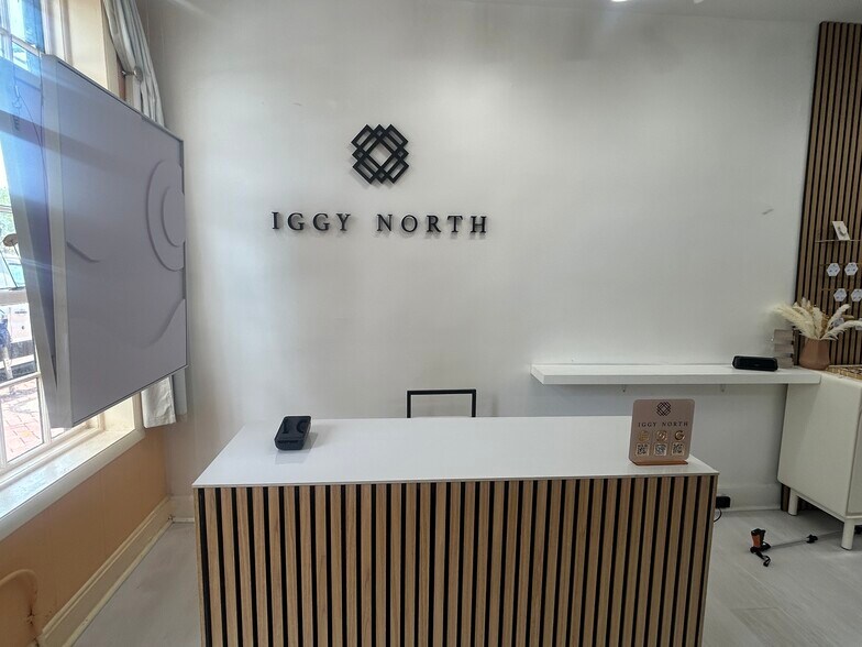 More Photos Of 728 S Broadway, Baltimore Storefront Retail Residential For Lease