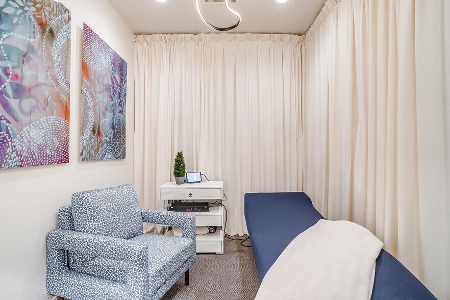 More Photos Of 924 Foster Ln, Weatherford Medical For Lease