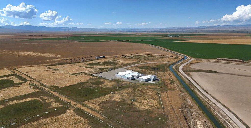 More Photos Of 3512 E Bench Rd, Dillon Manufacturing For Sale