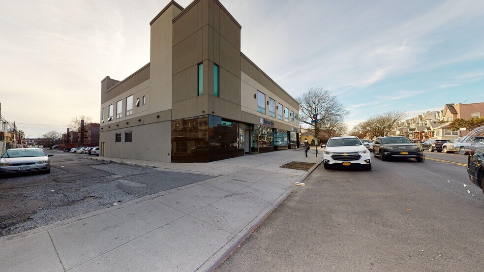More Photos Of 1758-1768 Cropsey Ave, Brooklyn Office For Lease