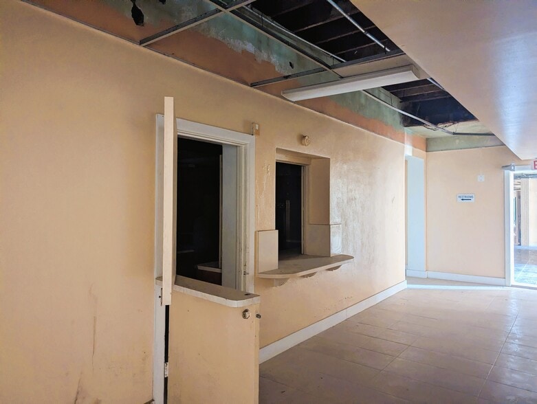 More Photos Of 1180 Washington Blvd, Beaumont Religious Facility For Sale
