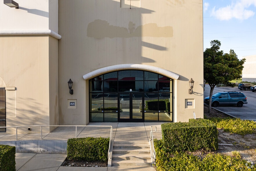 More Photos Of 5354 Irwindale Ave, Irwindale Warehouse For Lease