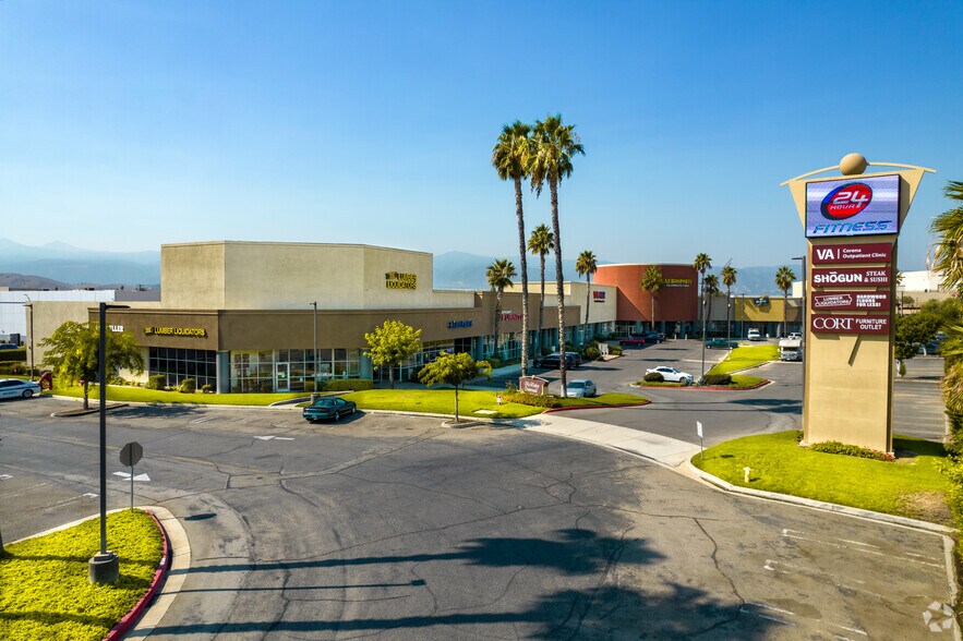 Primary Photo Of 275-280 Teller St, Corona Unknown For Lease