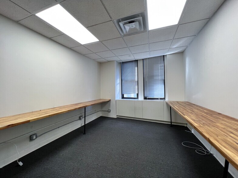 More Photos Of 111 John St, New York Office For Lease
