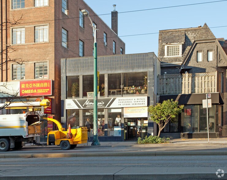 Primary Photo Of 200 Spadina Ave, Toronto Storefront For Sale