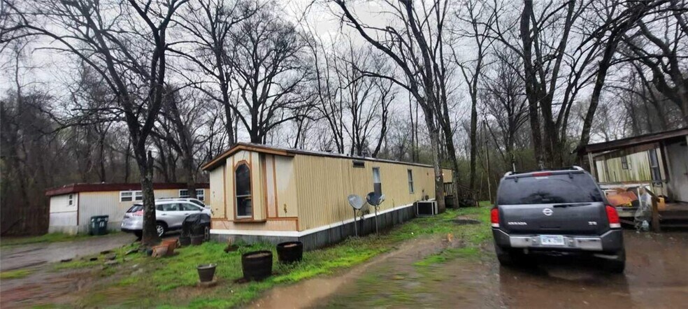 More Photos Of 188 Fields St, Russellville Multifamily For Sale