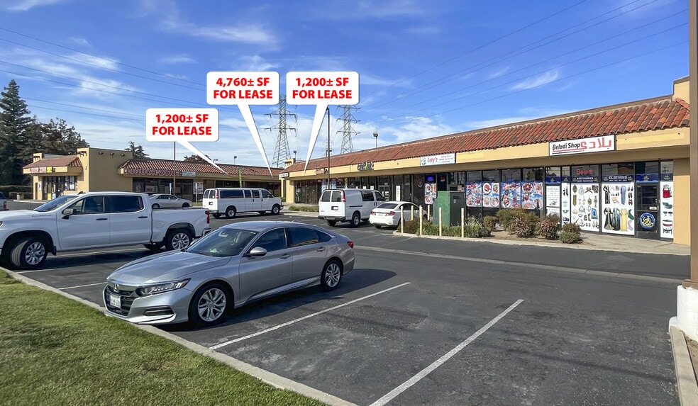 Primary Photo Of 1418-1464 W Ashlan Ave, Fresno Unknown For Lease