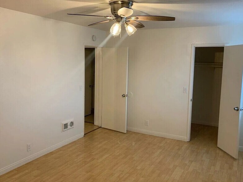More Photos Of 4065 Wightman St, San Diego Apartments For Sale