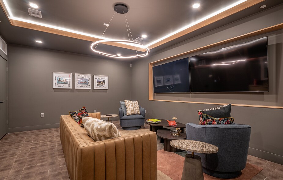 More Photos Of 713 Richmond Ave, Houston Apartments For Lease