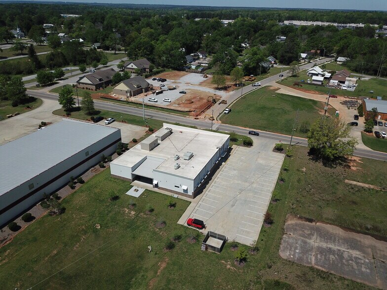 More Photos Of 2195 1st Ave, Opelika Office For Sale