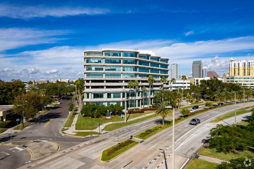 More Photos Of 601 Bayshore Blvd, Tampa Office For Lease