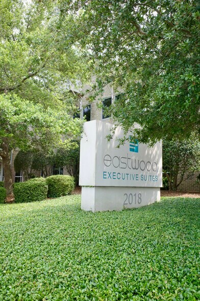 More Photos Of 2018 Eastwood Rd, Wilmington Office For Lease