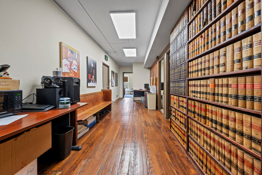 More Photos Of 641 Indiana Ave NW, Washington Storefront Retail Office For Sale