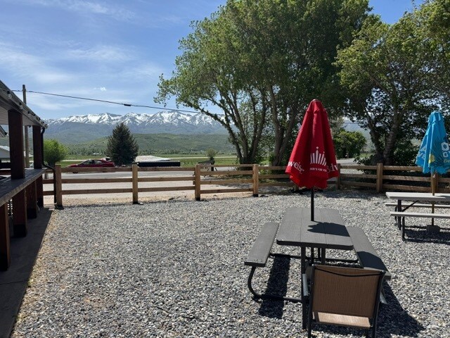 More Photos Of 1550 W Old Highway Rd, Morgan Restaurant For Sale