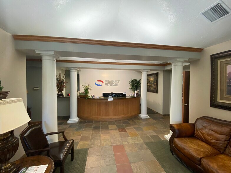 More Photos Of 5005 S 900 E, Salt Lake City Medical For Sale