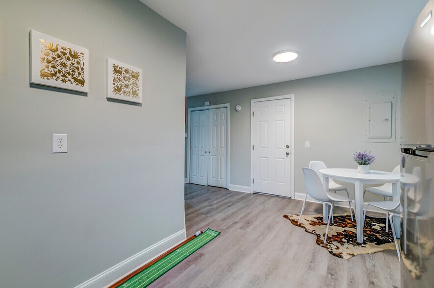 More Photos Of 2703 Spruill Ave, North Charleston Office For Sale