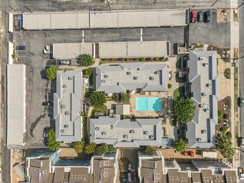More Photos Of 1429 N Grove Ave, Ontario Apartments For Sale