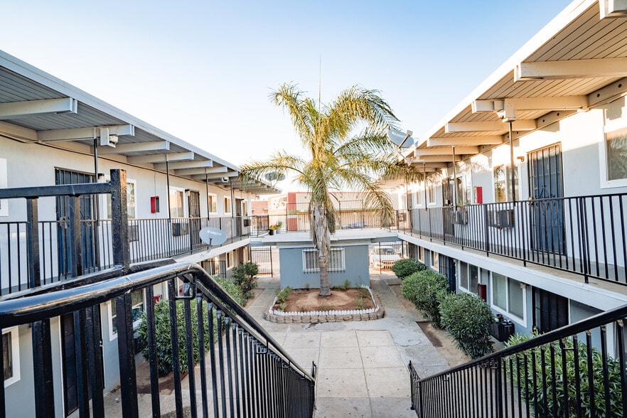 More Photos Of 714-728 Darina Ave, Sacramento Apartments For Sale