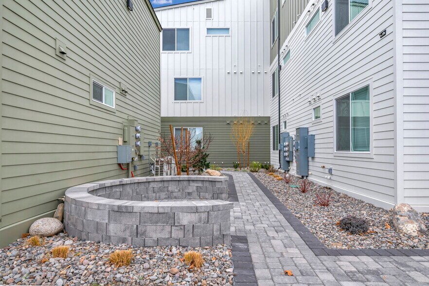 More Photos Of 542 7th St, Sparks Apartments For Sale