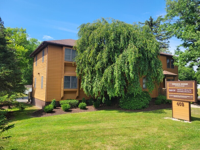 More Photos Of 402 E Main St, Middletown Office For Sale