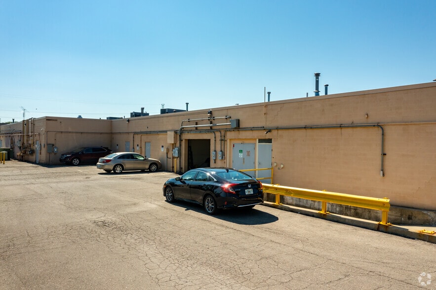 More Photos Of 4655-4741 Washtenaw Ave, Ann Arbor Freestanding For Lease