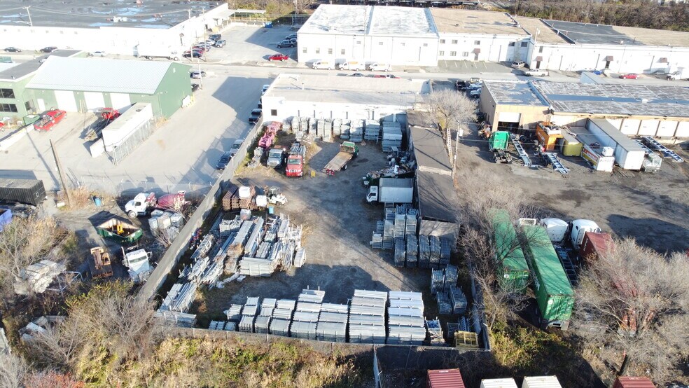 More Photos Of 300 S Kresson St, Baltimore Warehouse For Sale