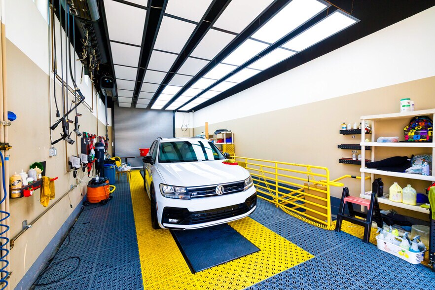 More Photos Of 1027 N Hacienda Blvd, La Puente Carwash For Sale