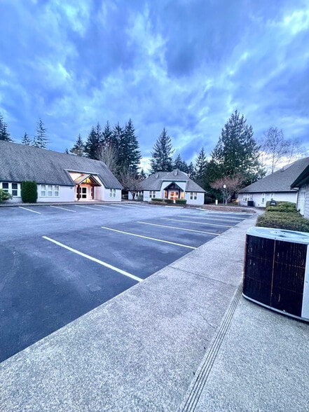 More Photos Of 1800 Cooper Point Rd SW, Olympia Office For Sale