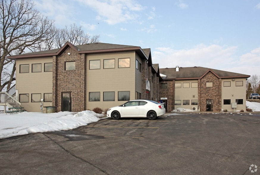 More Photos Of 402 Red River Ave N, Cold Spring Office For Lease