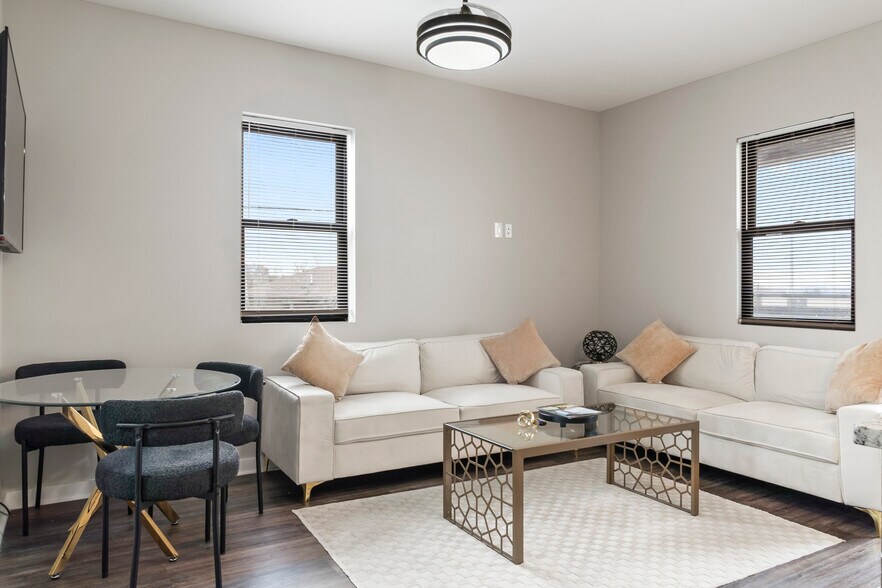 More Photos Of 1807 Logan Ave, Knoxville Multifamily For Sale