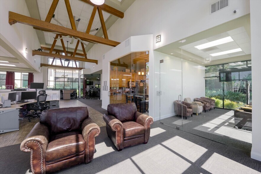More Photos Of 3215 Old Conejo Rd, Newbury Park Medical For Sale